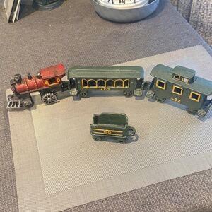 Vintage 4 Piece Cast Iron Train Set